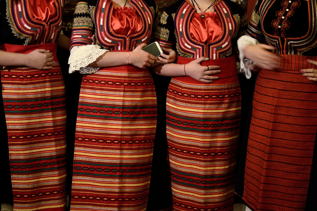 bulgarian traditional costumes